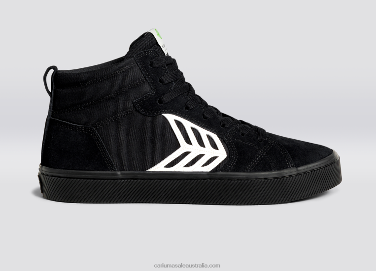 T8NFN143 Men All Black/Ivory Cariuma