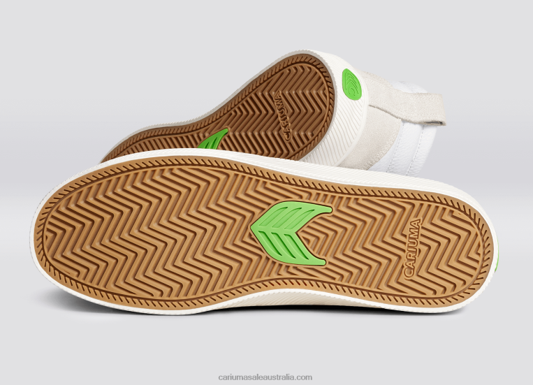 T8NFN148 Men White Premium Leather/Black Cariuma
