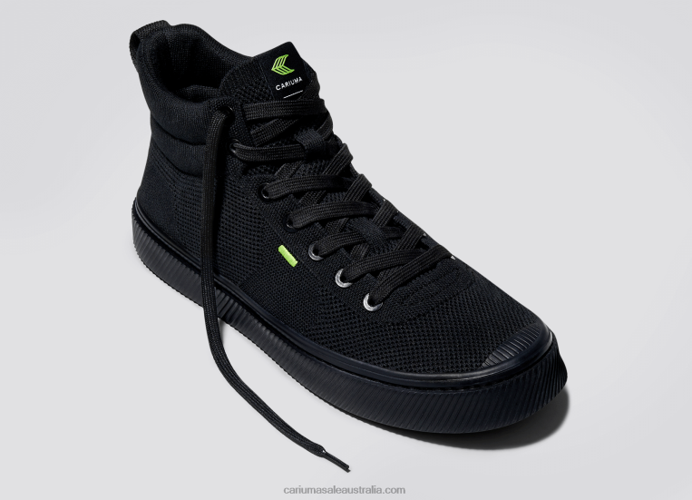 T8NFN190 Men All Black Knit Cariuma