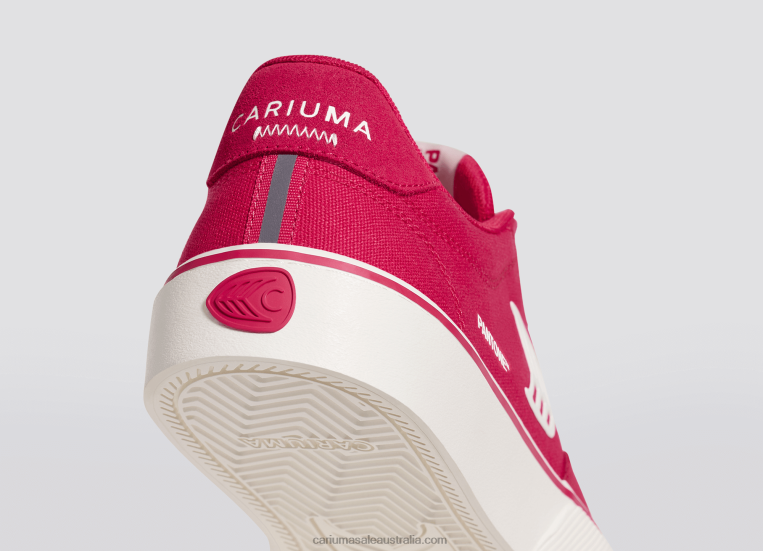 T8NFN78 Men Pantone Viva Magenta/Off-White Cariuma