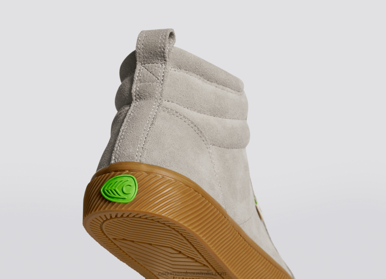 T8NFN61 Men Grey Gum Suede Cariuma