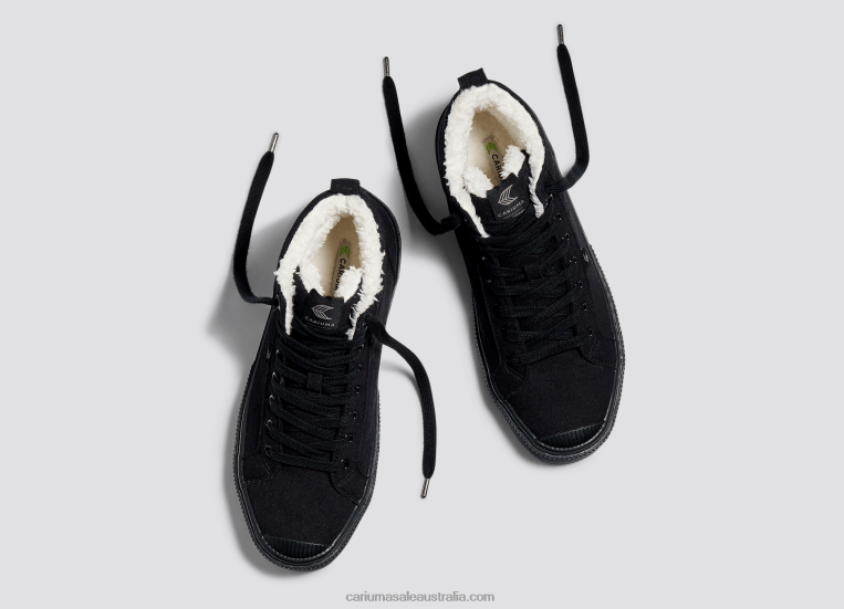 T8NFN70 Men Therma All Black Suede Cariuma