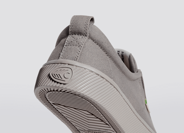 T8NFN33 Men All Grey Canvas Cariuma
