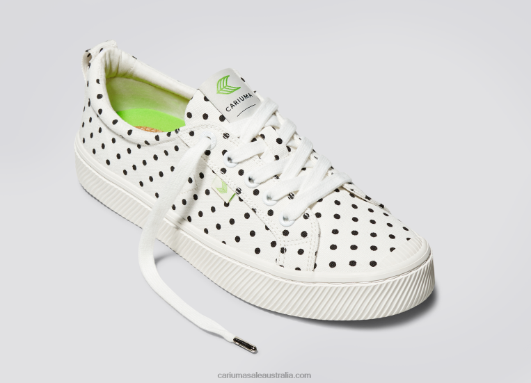 T8NFN51 Men White Polka Dots Canvas Cariuma