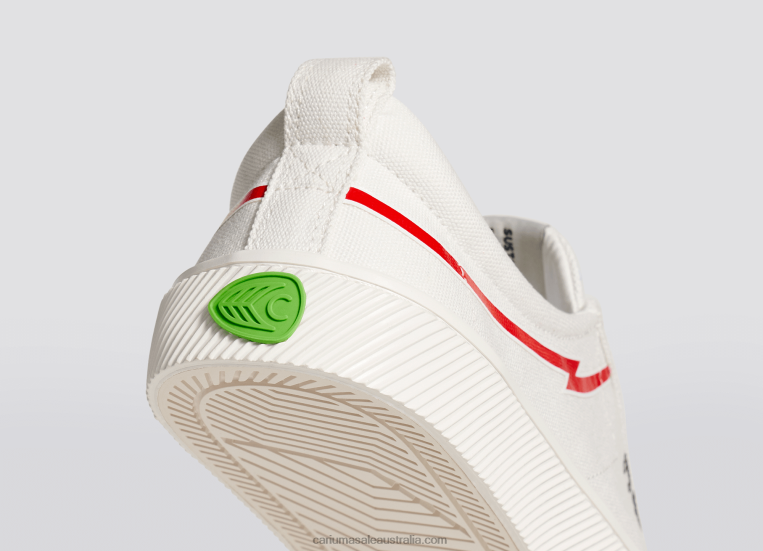 T8NFN88 Men Gerry Lopez Off-White Canvas Cariuma