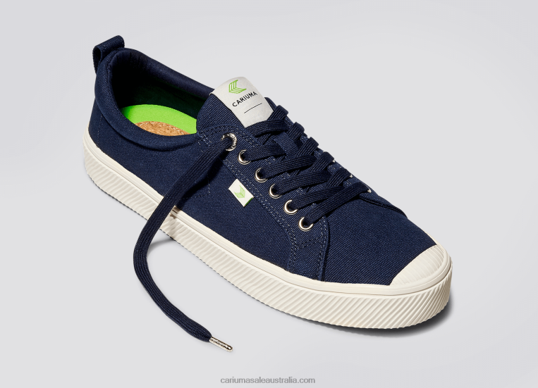 T8NFN8 Men Navy Canvas Cariuma