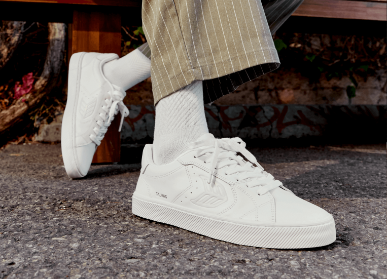 T8NFN103 Men White LWG Leather/Rose Cariuma
