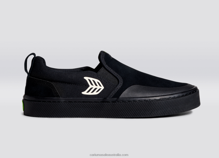 T8NFN112 Men All Black/Ivory Cariuma