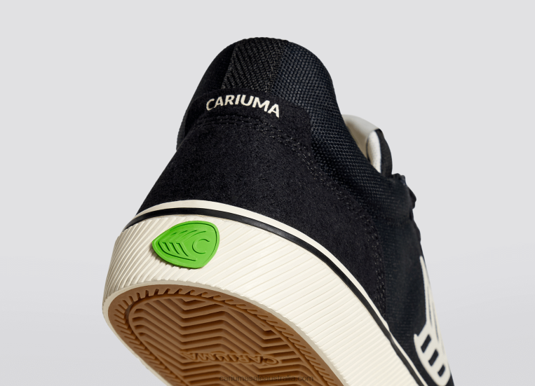 T8NFN116 Men Black/Ivory Cariuma