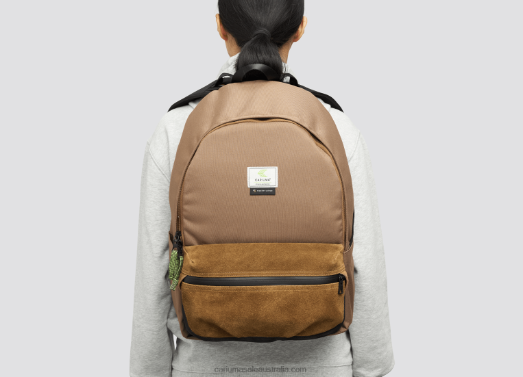 T8NFN195 Women Master-Piece M-Pack Camel Cariuma