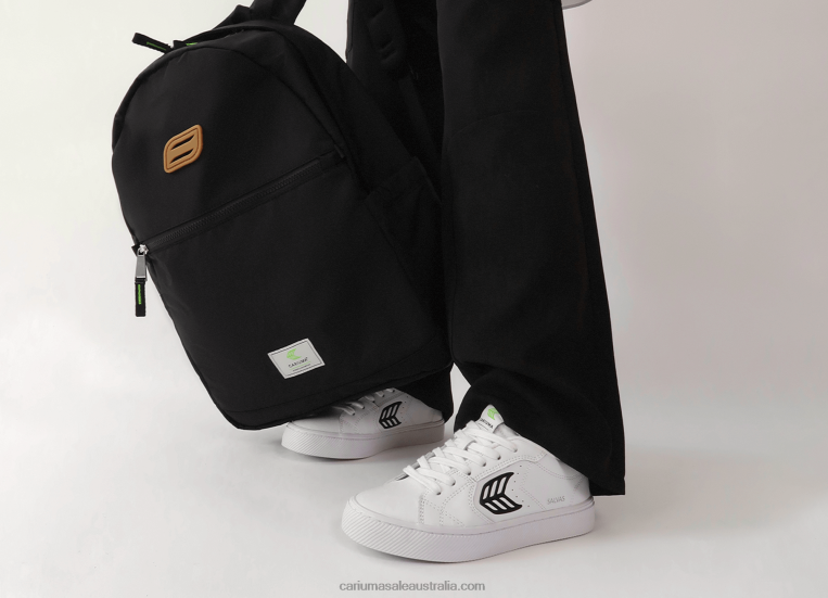 T8NFN198 Women Black Cariuma