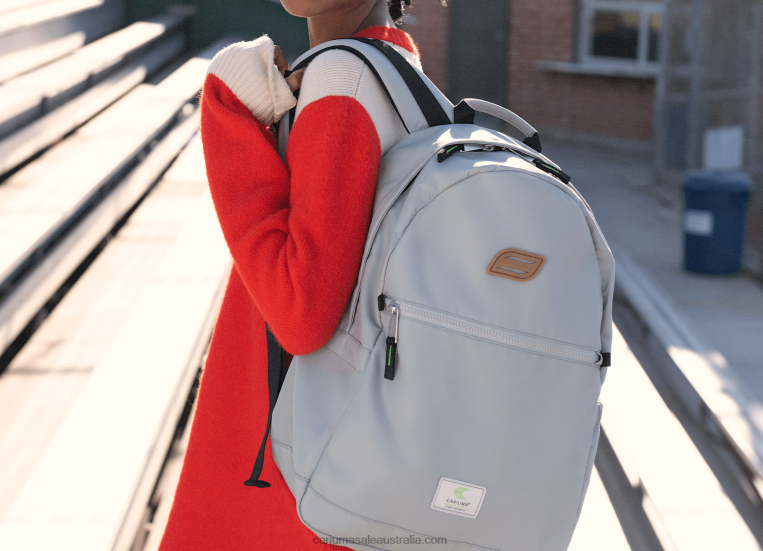 T8NFN200 Women Grey Cariuma
