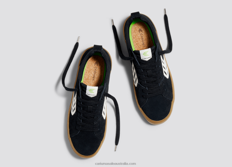 T8NFN349 Women All Black Gum/Ivory Cariuma