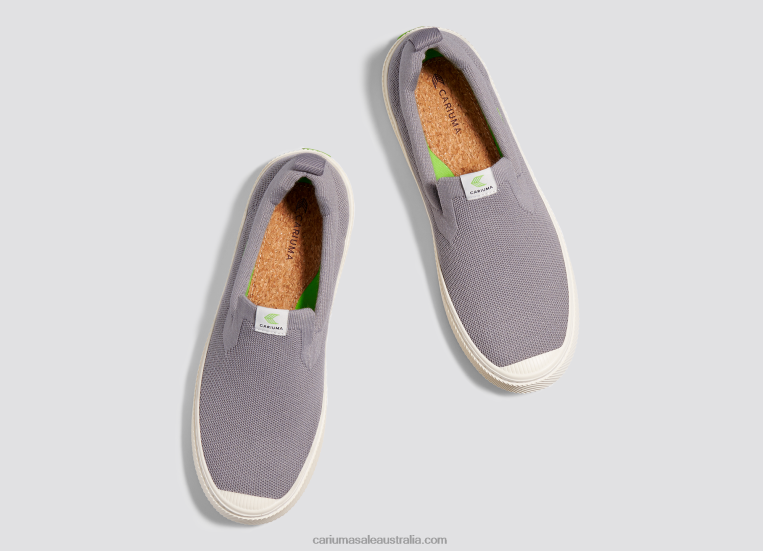 T8NFN381 Women Grey Knit Cariuma
