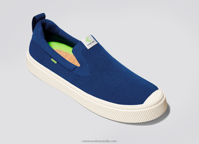 T8NFN383 Women Blue Knit Cariuma