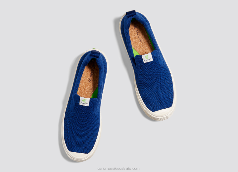 T8NFN383 Women Blue Knit Cariuma