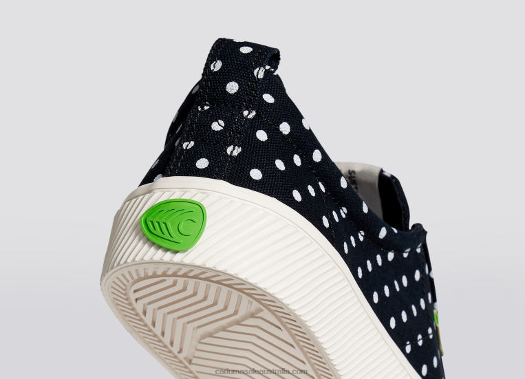 T8NFN225 Women Black Polka Dots Canvas Cariuma