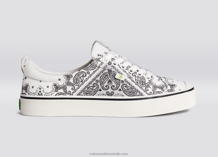 T8NFN234 Women Off-White Bandana Canvas Cariuma