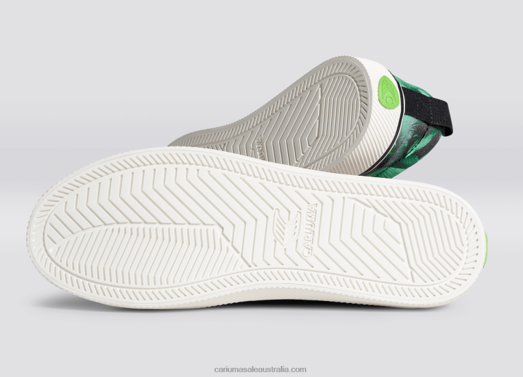 T8NFN245 Women National Geographic Peace Lily Green Canvas Cariuma