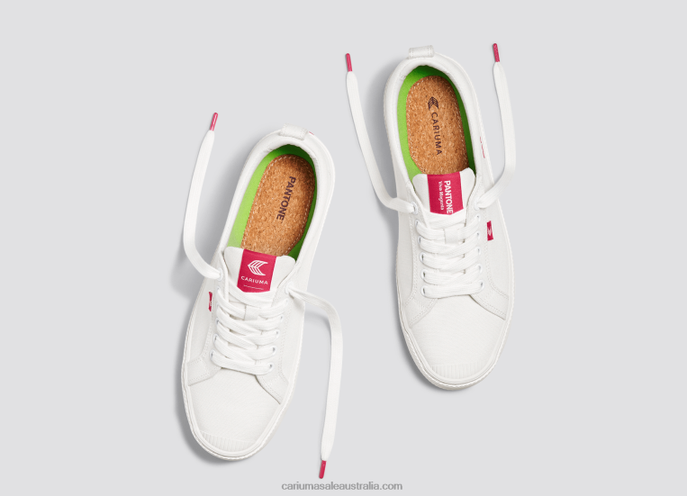 T8NFN252 Women Pantone Off-White/Viva Magenta Canvas Cariuma