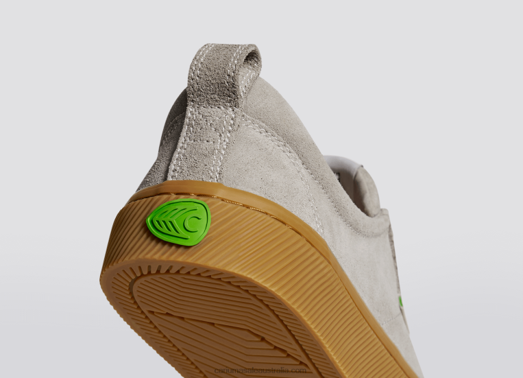 T8NFN260 Women Grey Gum Suede Cariuma