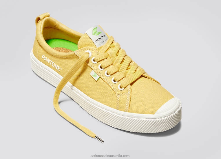 T8NFN268 Women Pantone Cornsilk Canvas Cariuma