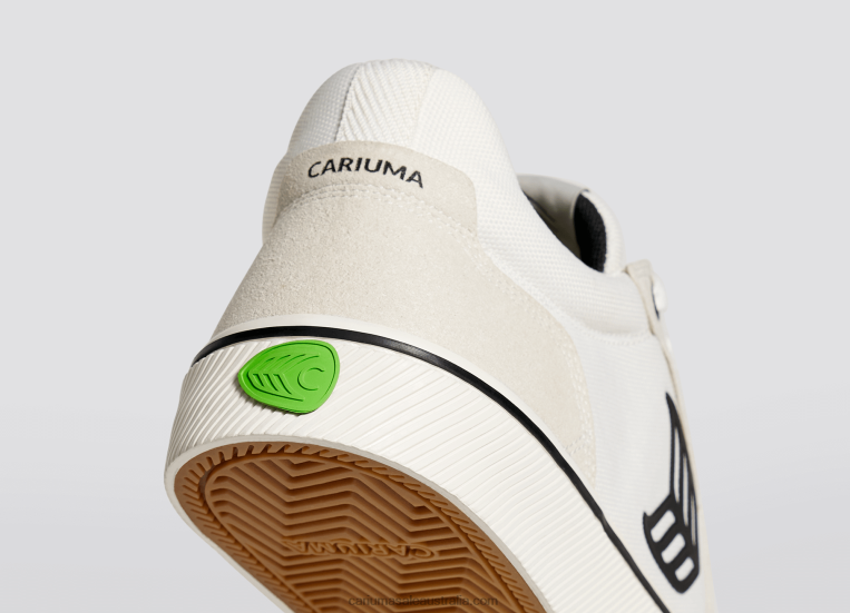 T8NFN334 Women Off-White Vintage/Black Cariuma