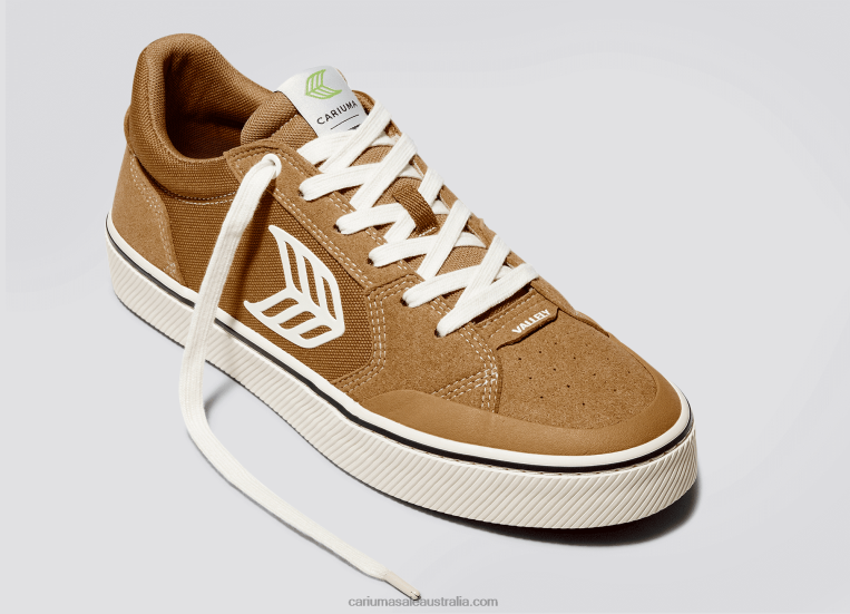 T8NFN337 Women Camel/Ivory Cariuma